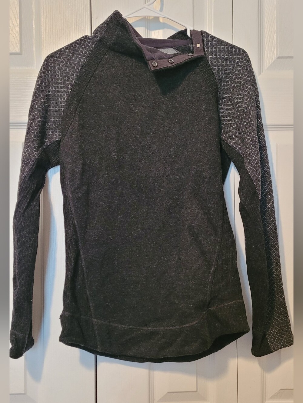 Prana long sleeve sweater/sweatshirt top